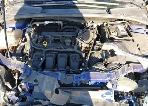 2013 Ford Focus Titanium z USA, uszkodzony, nr VIN 1FADP3N22DL128971